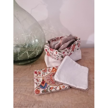 Lot de 7 lingettes avec panière assortie